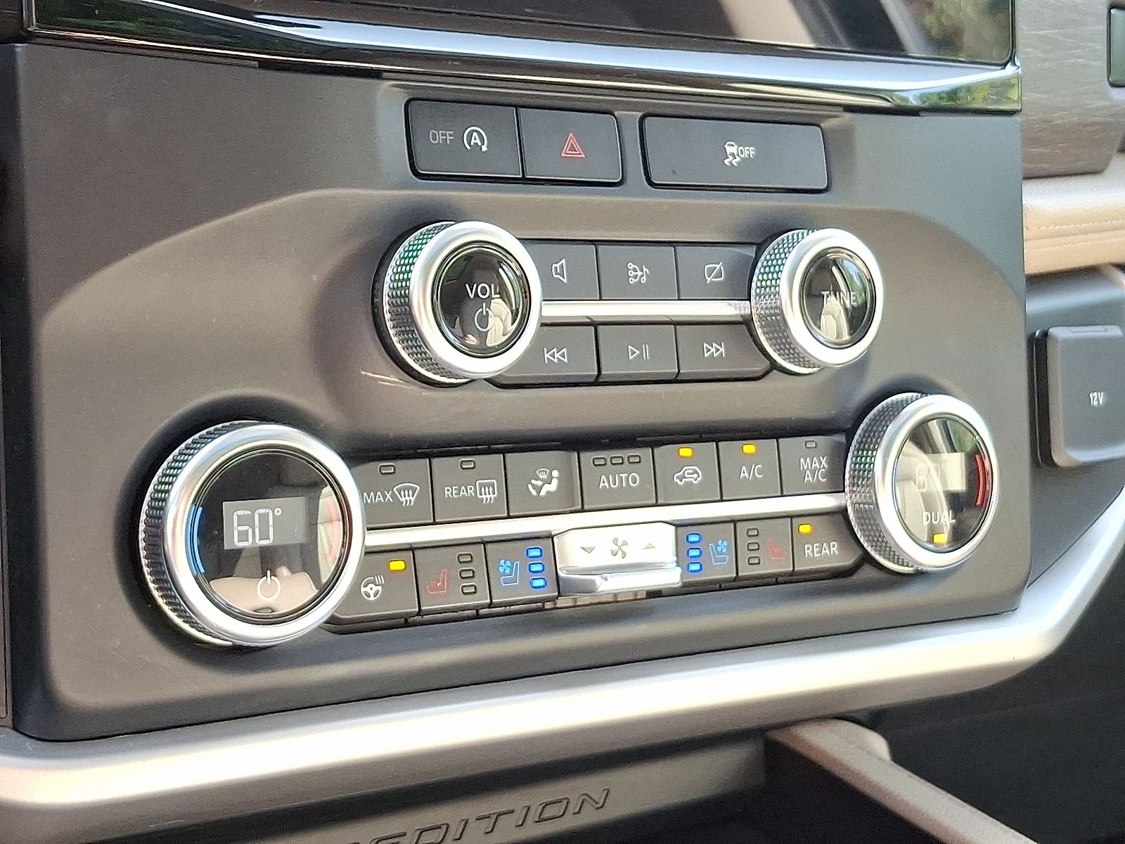 Used 2024 Ford Expedition MAX Limited - photo 17