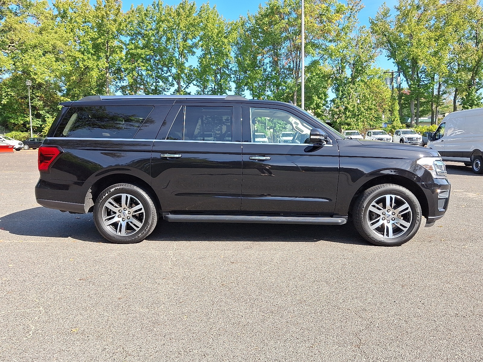 Used 2024 Ford Expedition MAX Limited - photo 8