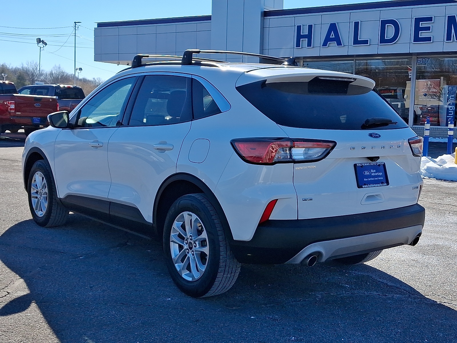 Used 2020 Ford Escape SE - photo 17