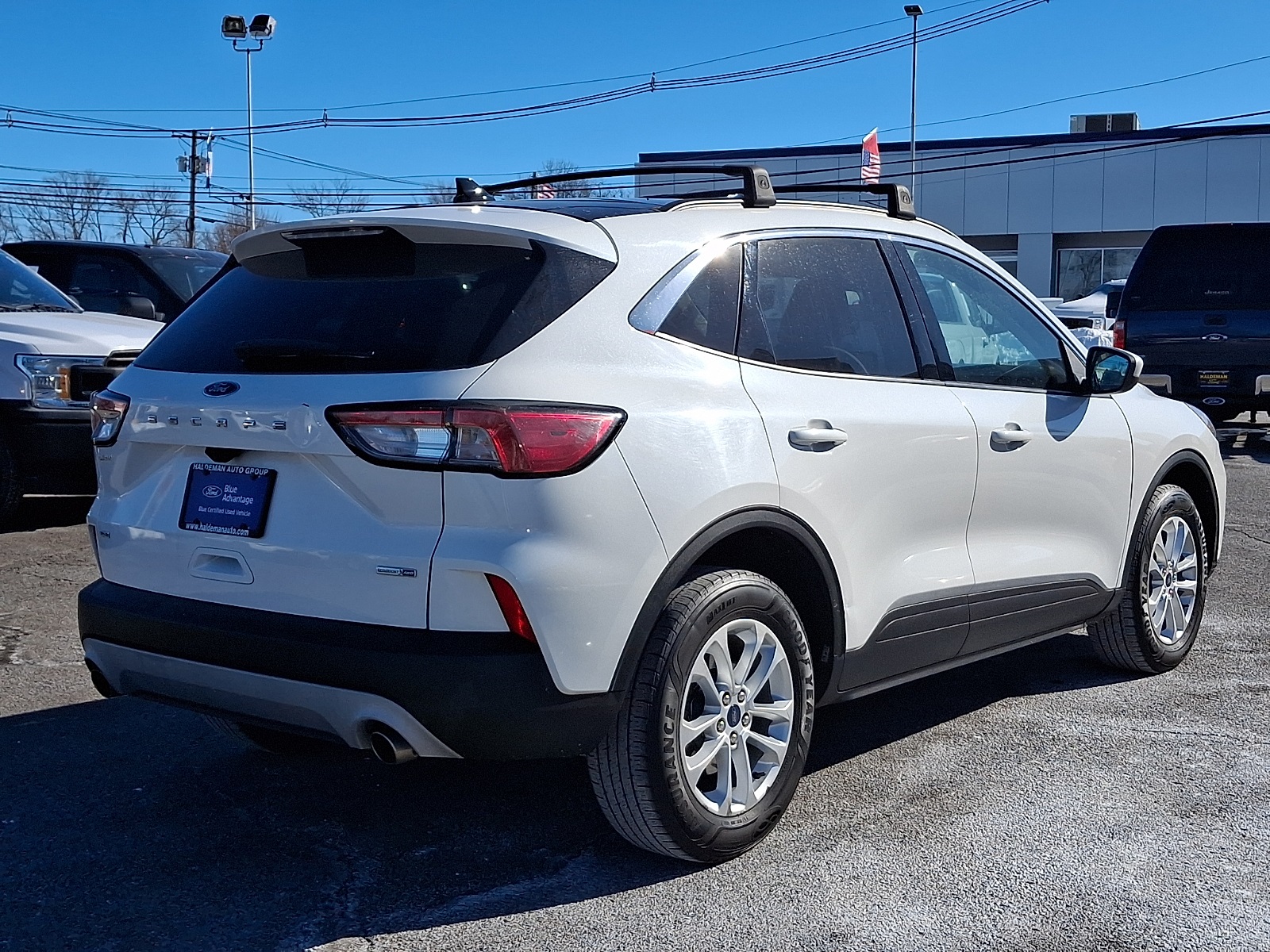 Used 2020 Ford Escape SE - photo 19