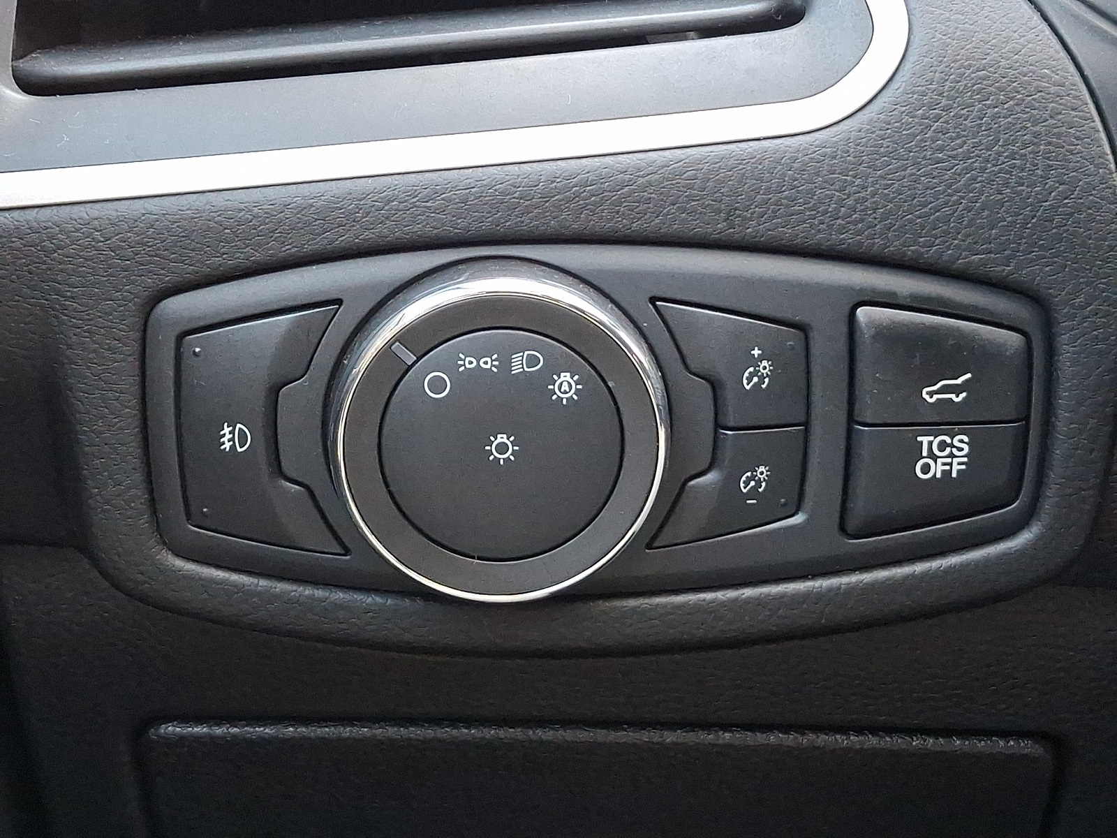 Used 2022 Ford Edge SEL - photo 5