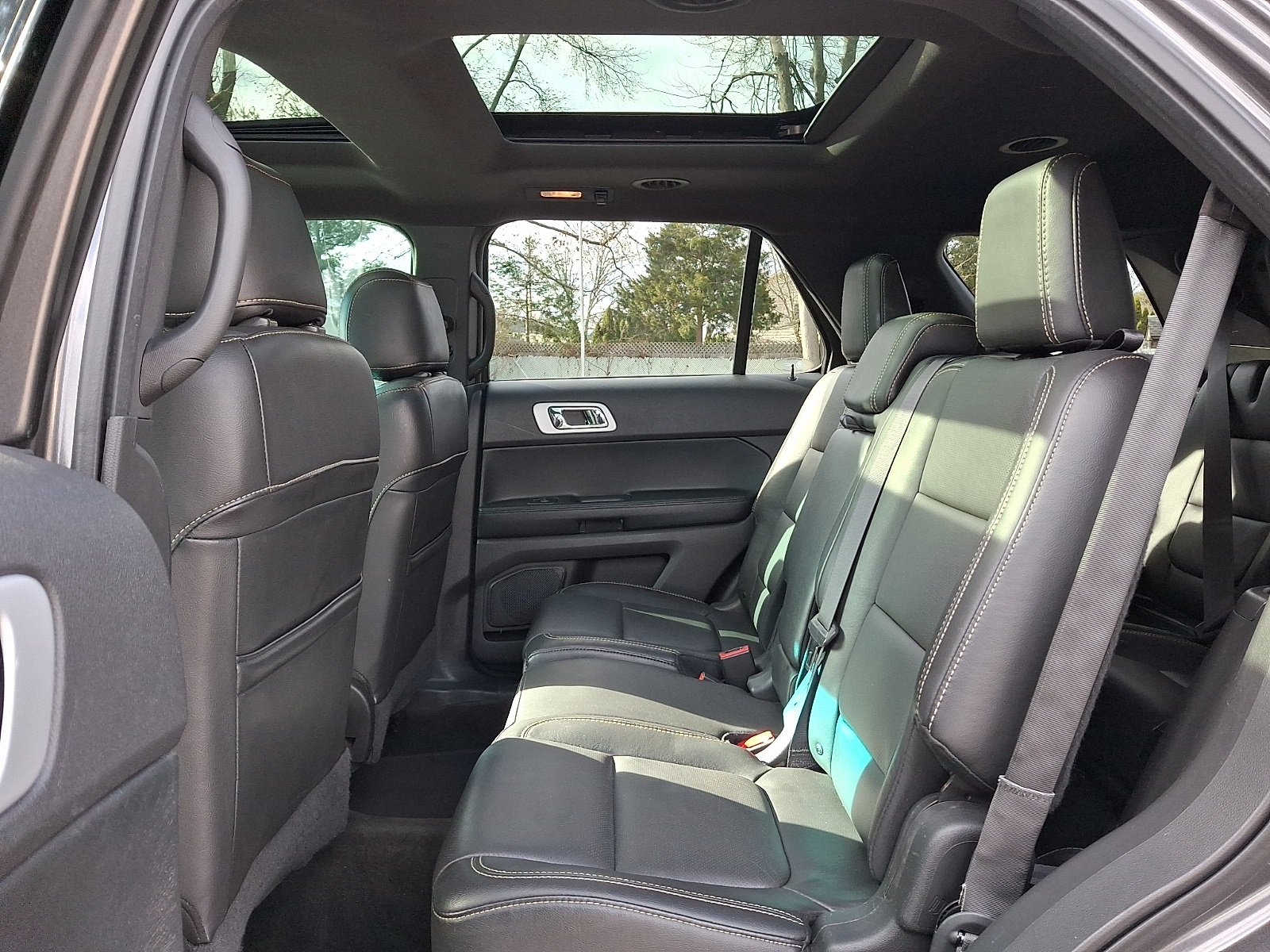Used 2015 Ford Explorer Sport - photo 22