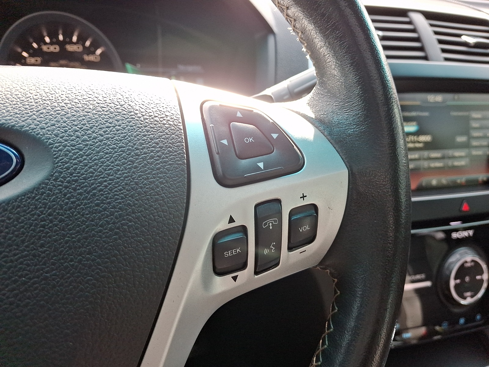 Used 2015 Ford Explorer Sport - photo 5
