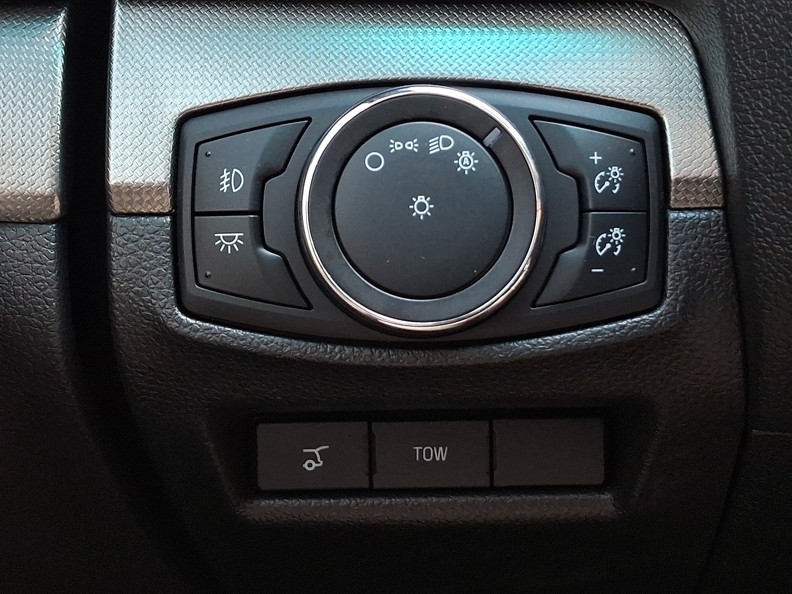 Used 2015 Ford Explorer Sport - photo 6