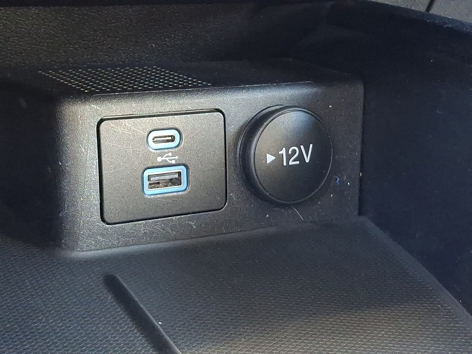 Used 2022 Ford Escape SEL - photo 7