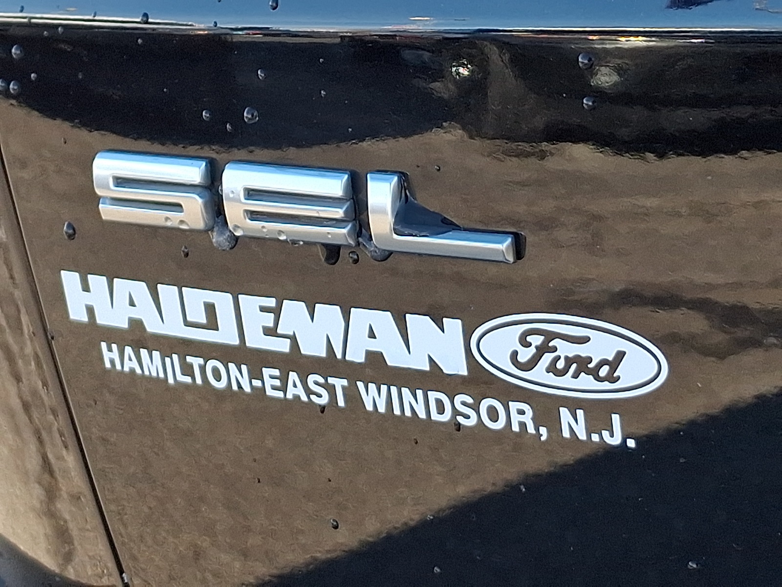 Used 2022 Ford Escape SEL - photo 9