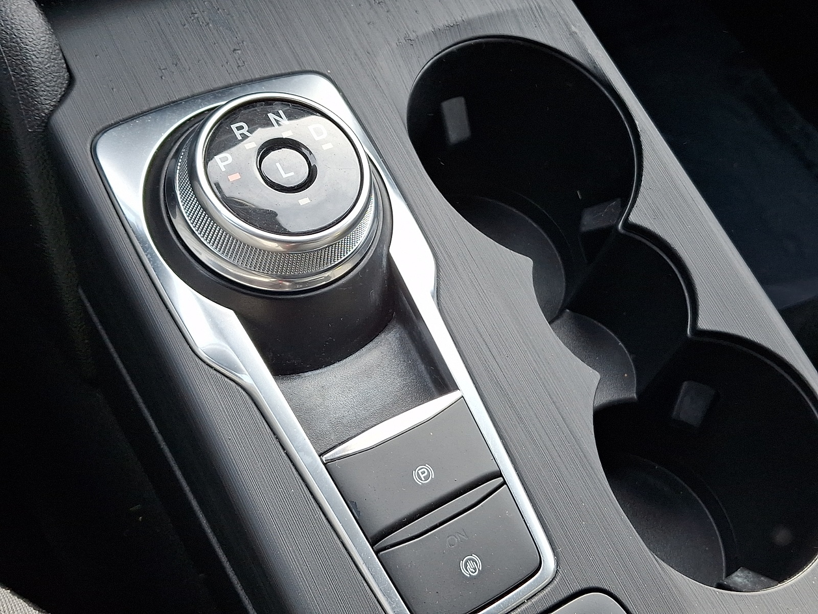 Used 2022 Ford Escape SE - photo 26