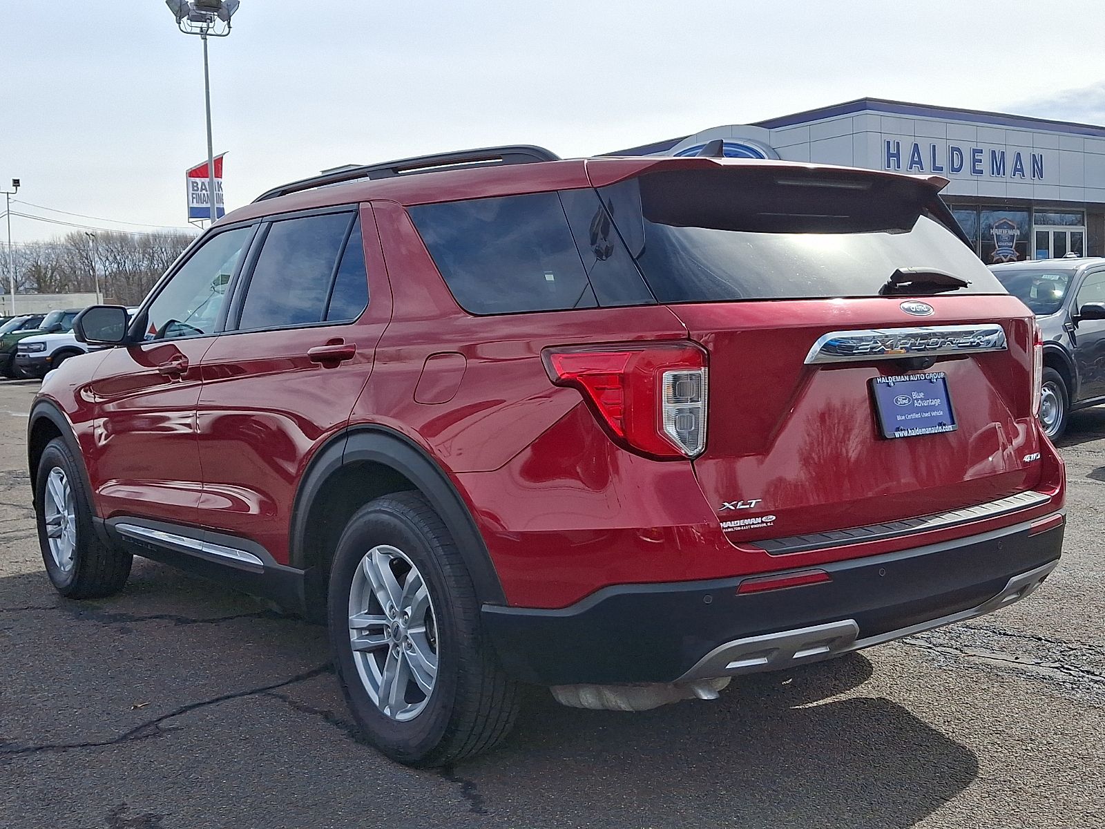 Used 2022 Ford Explorer XLT - photo 15