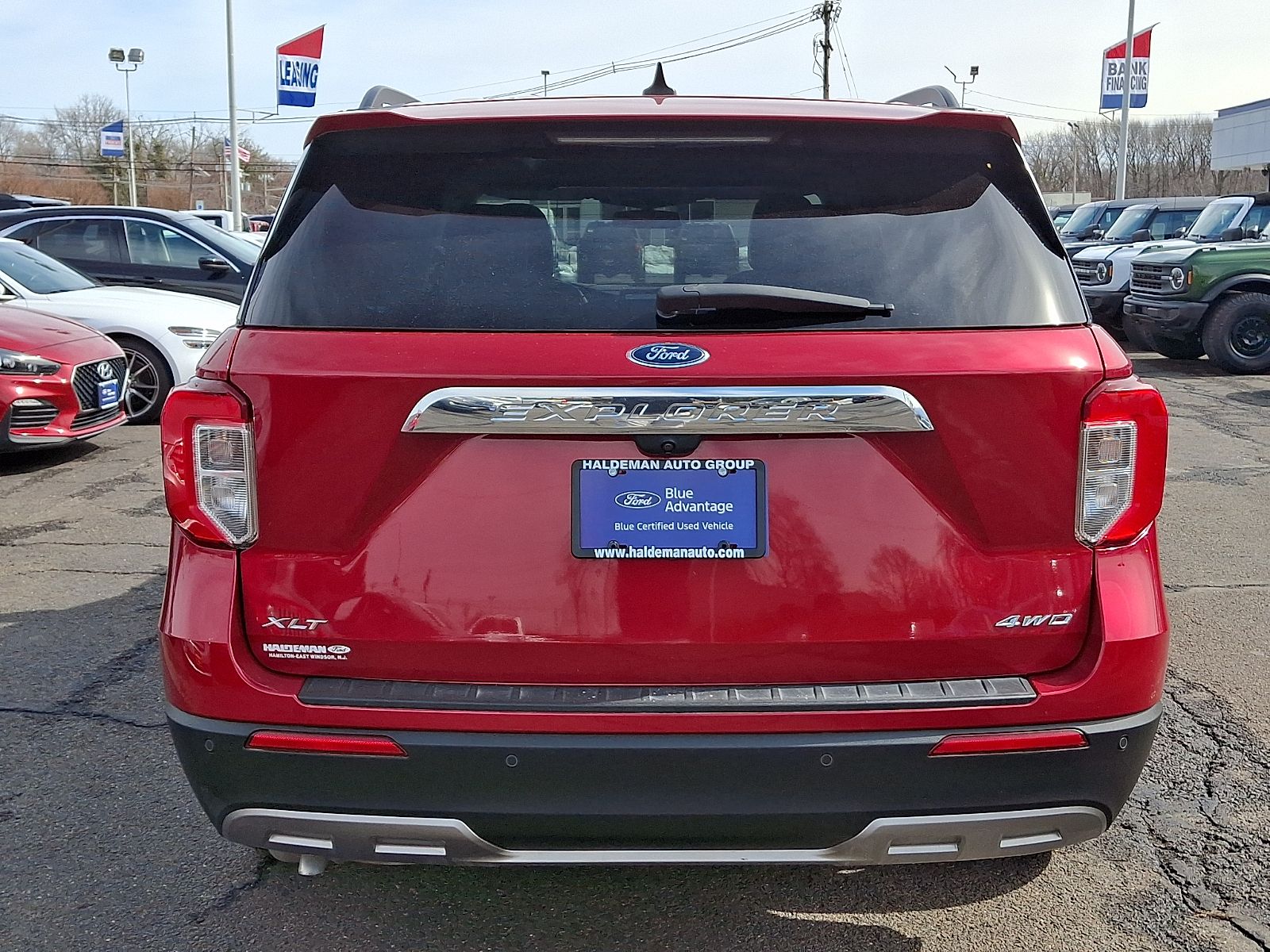 Used 2022 Ford Explorer XLT - photo 16