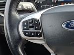 Used 2022 Ford Explorer XLT thumbnail 3