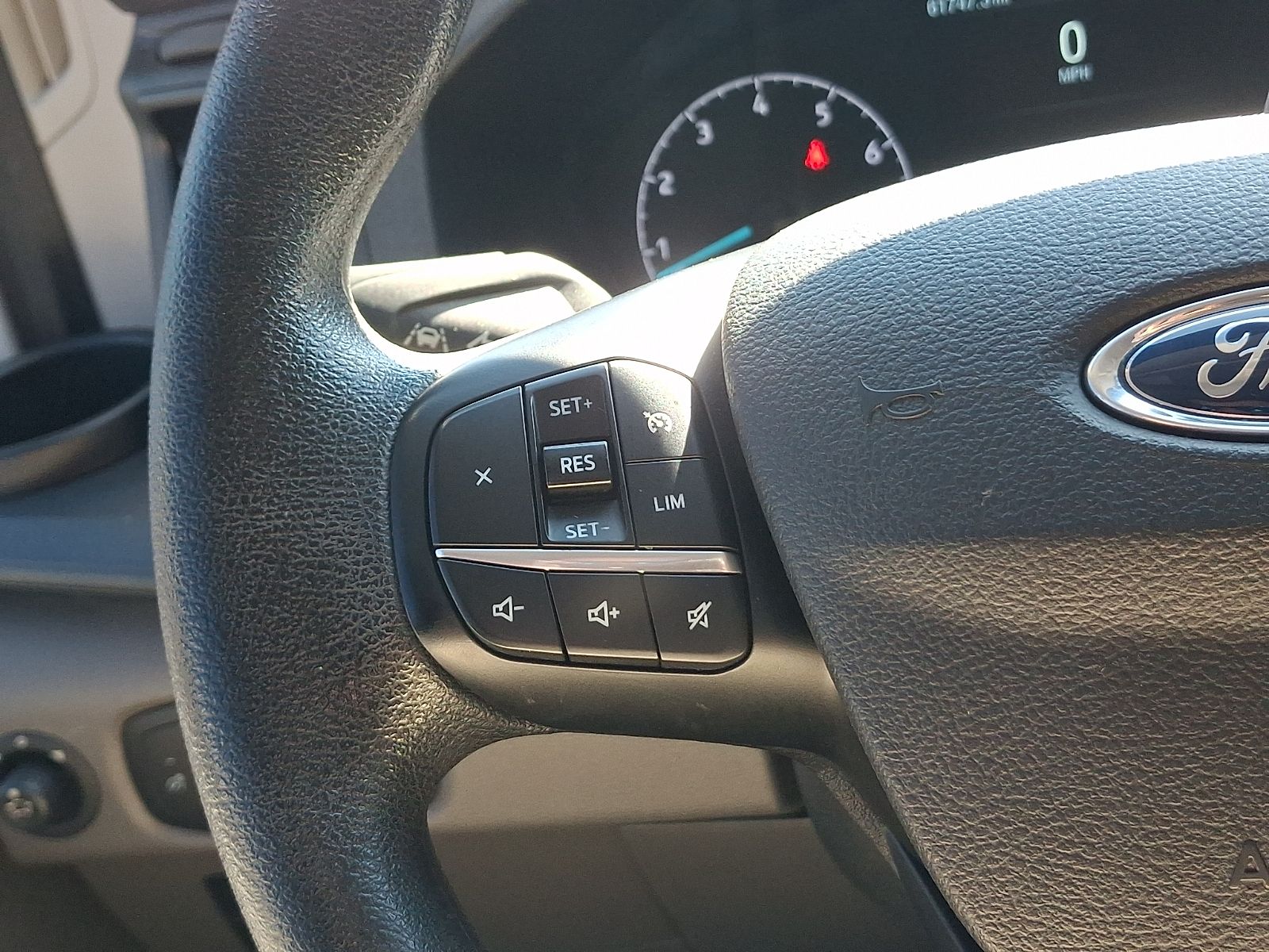 Used 2023 Ford Transit 250 - photo 2