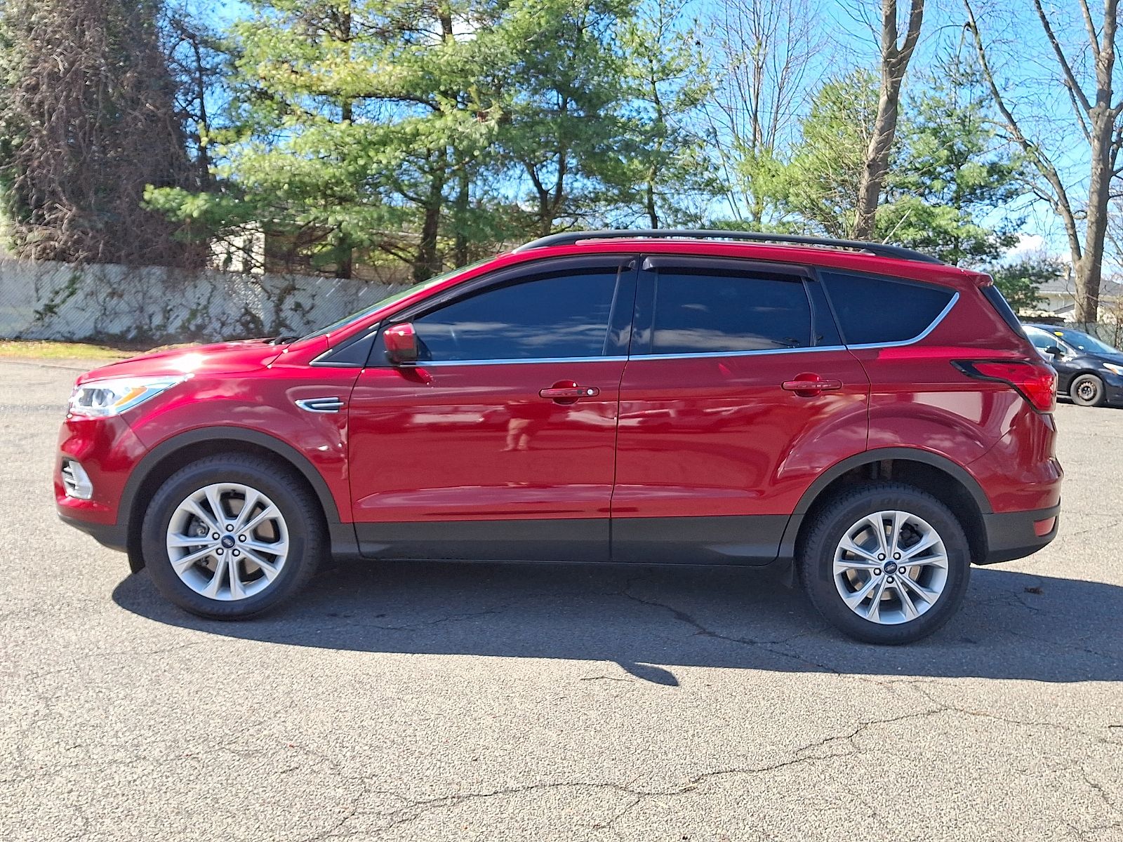 Used 2019 Ford Escape SEL - photo 18
