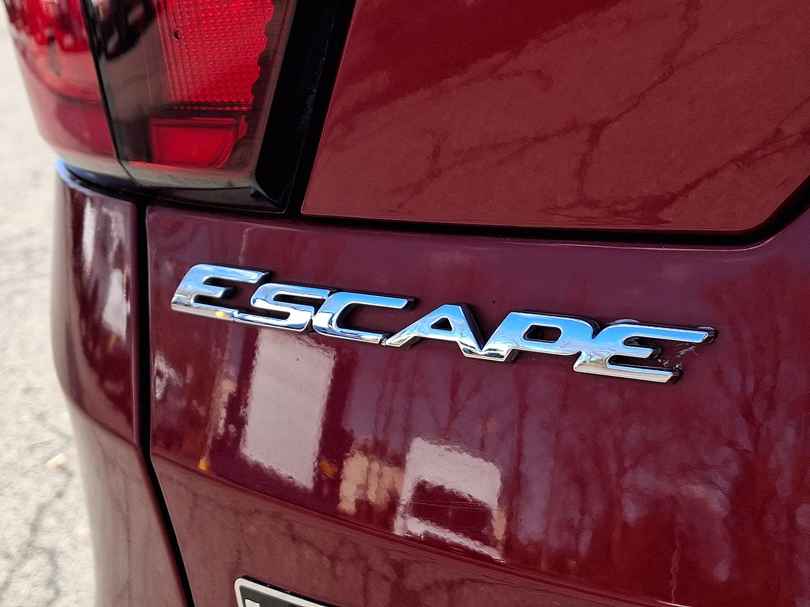 Used 2019 Ford Escape SEL - photo 12