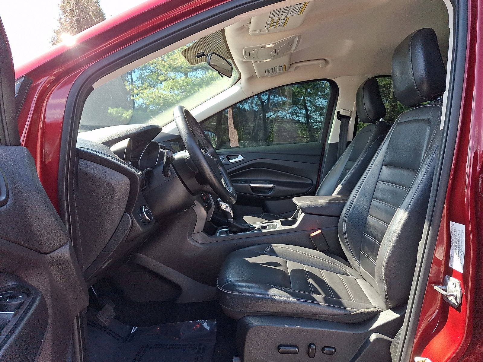 Used 2019 Ford Escape SEL - photo 28