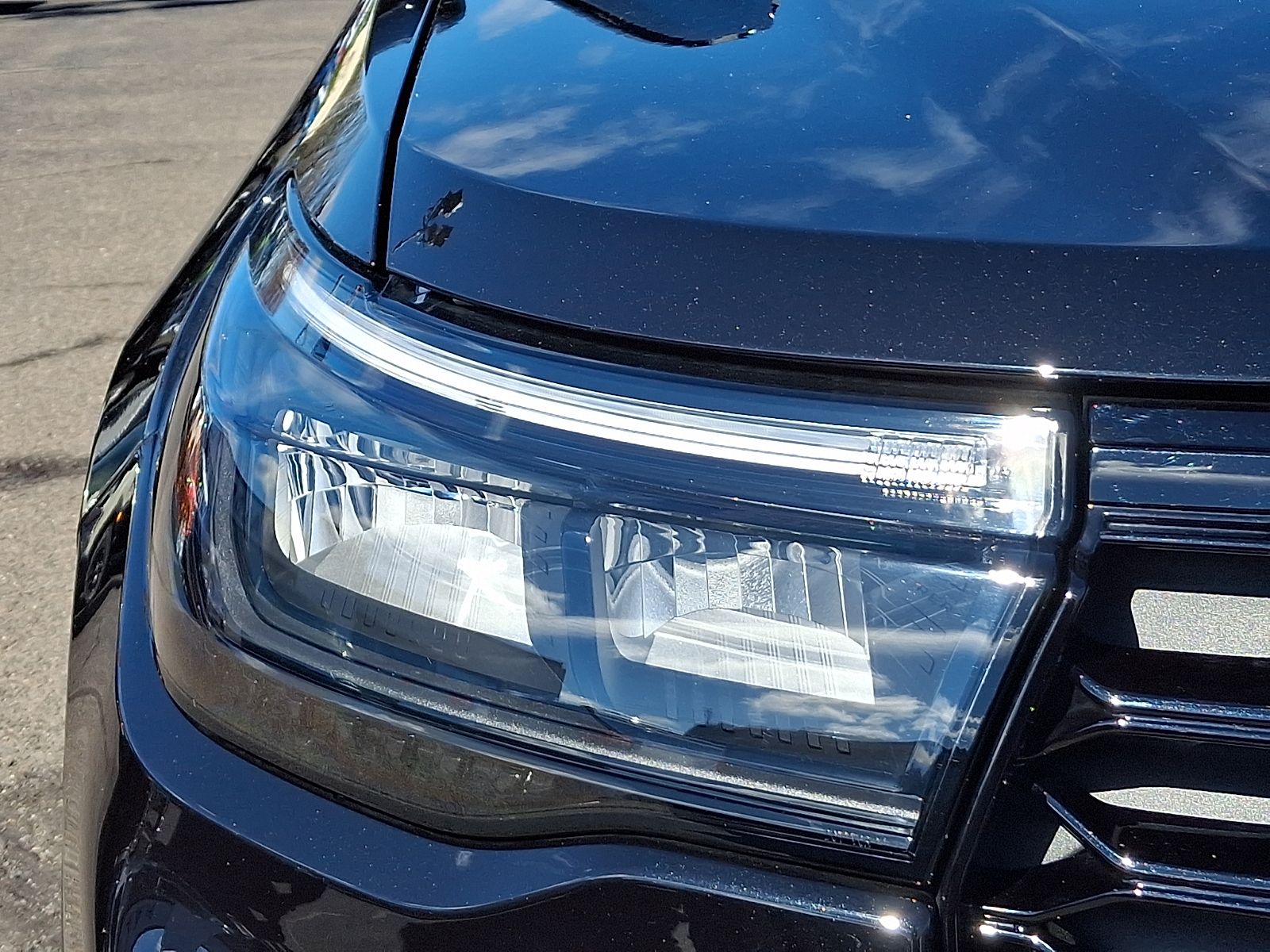 Used 2025 Ford Explorer ST - photo 26