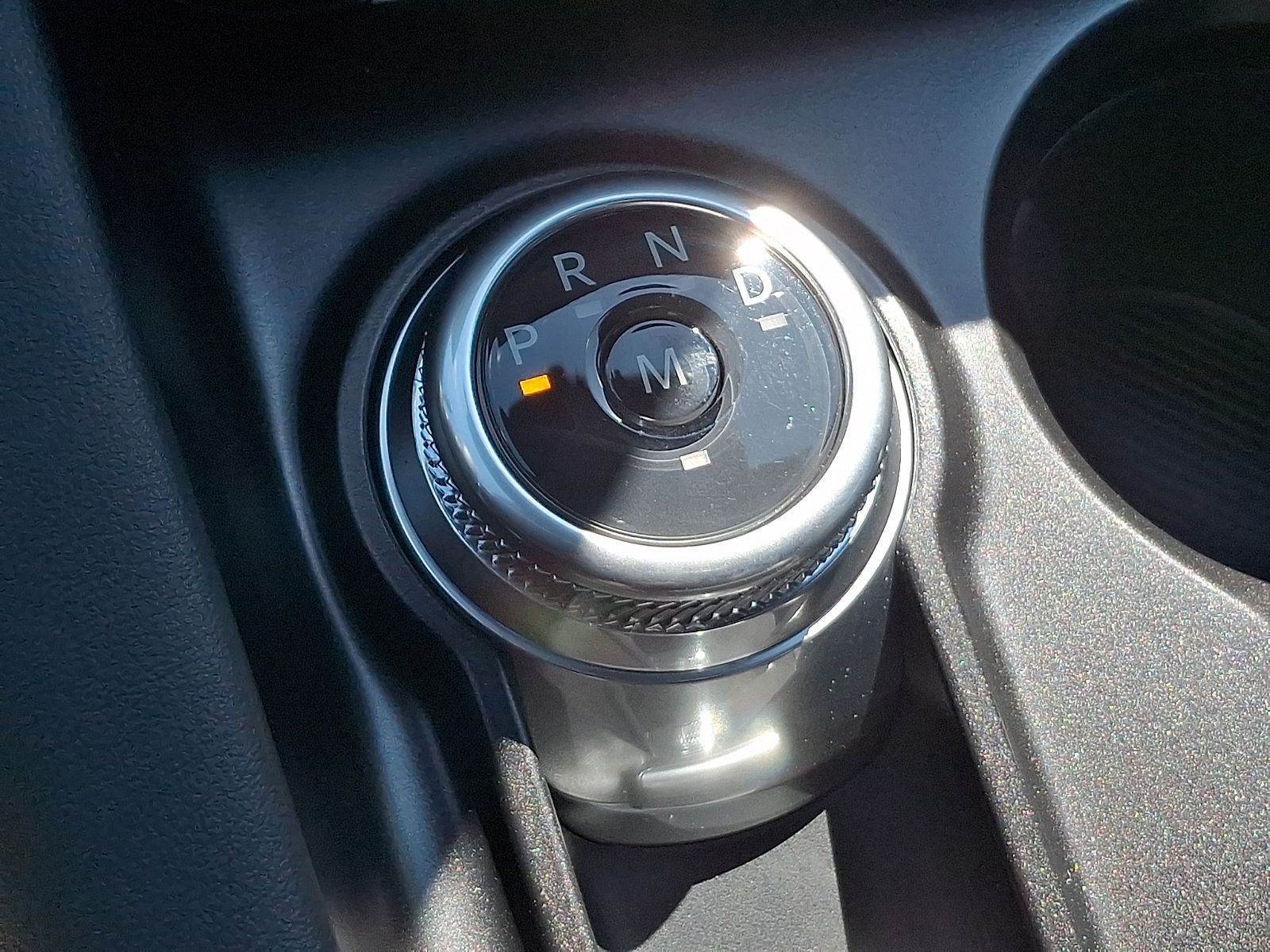 Used 2025 Ford Explorer - photo 2