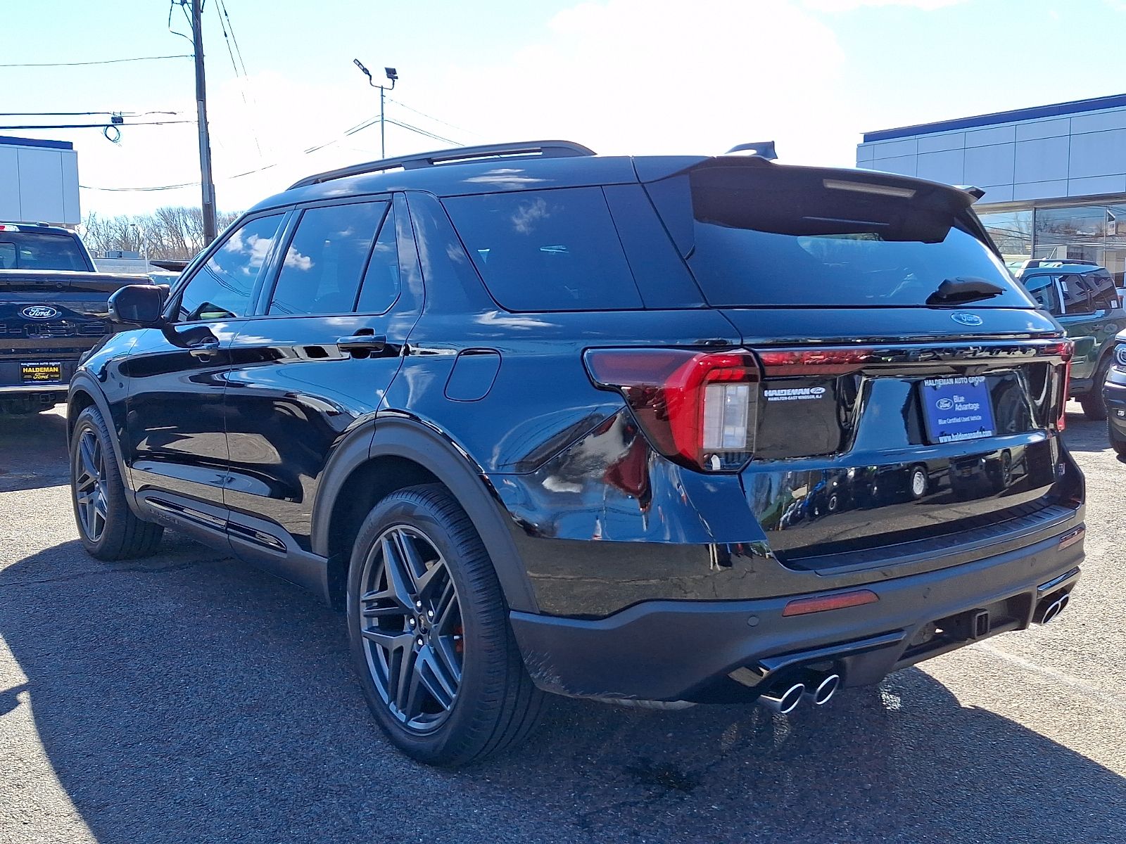 Used 2025 Ford Explorer ST - photo 21
