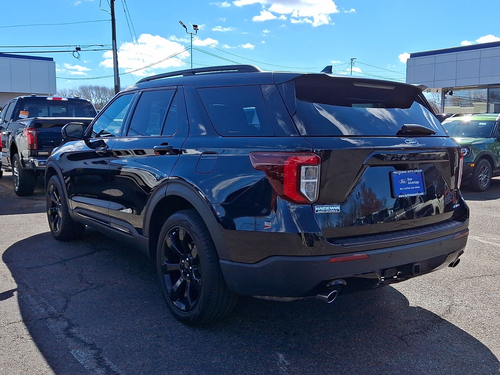 Used 2022 Ford Explorer ST-Line - photo 23