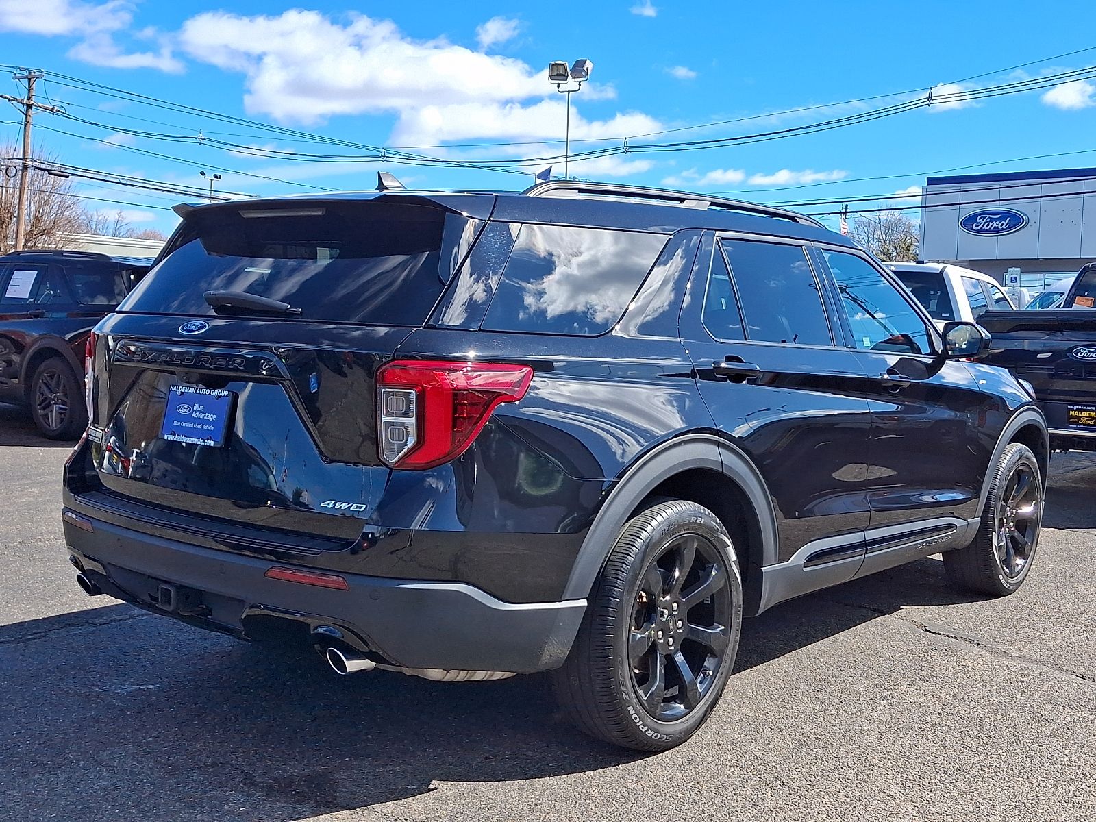 Used 2022 Ford Explorer ST-Line - photo 25