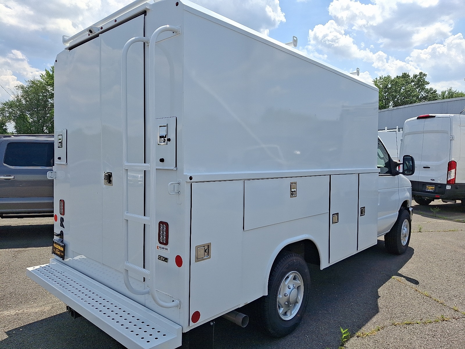 New 2025 Ford E-350 Cutaway - photo 5
