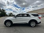 Used 2023 Ford Explorer Limited thumbnail 5