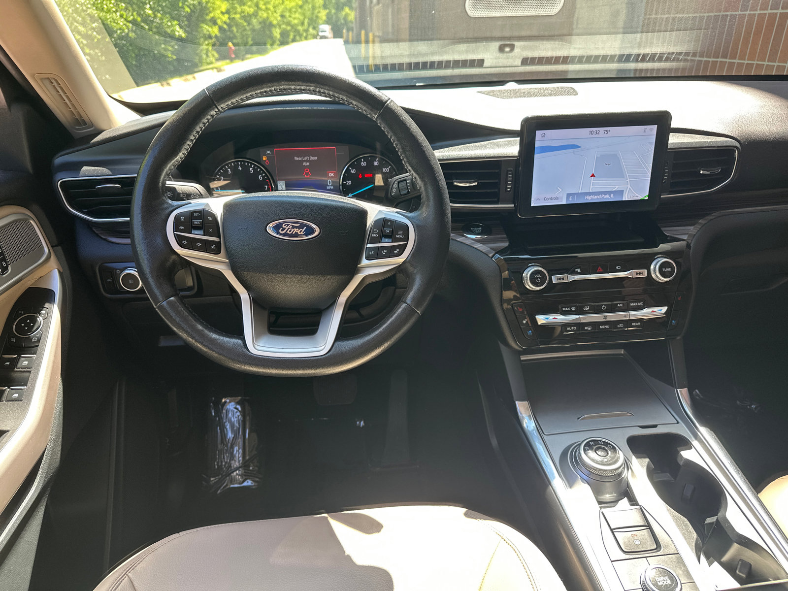 Used 2023 Ford Explorer Limited - photo 15