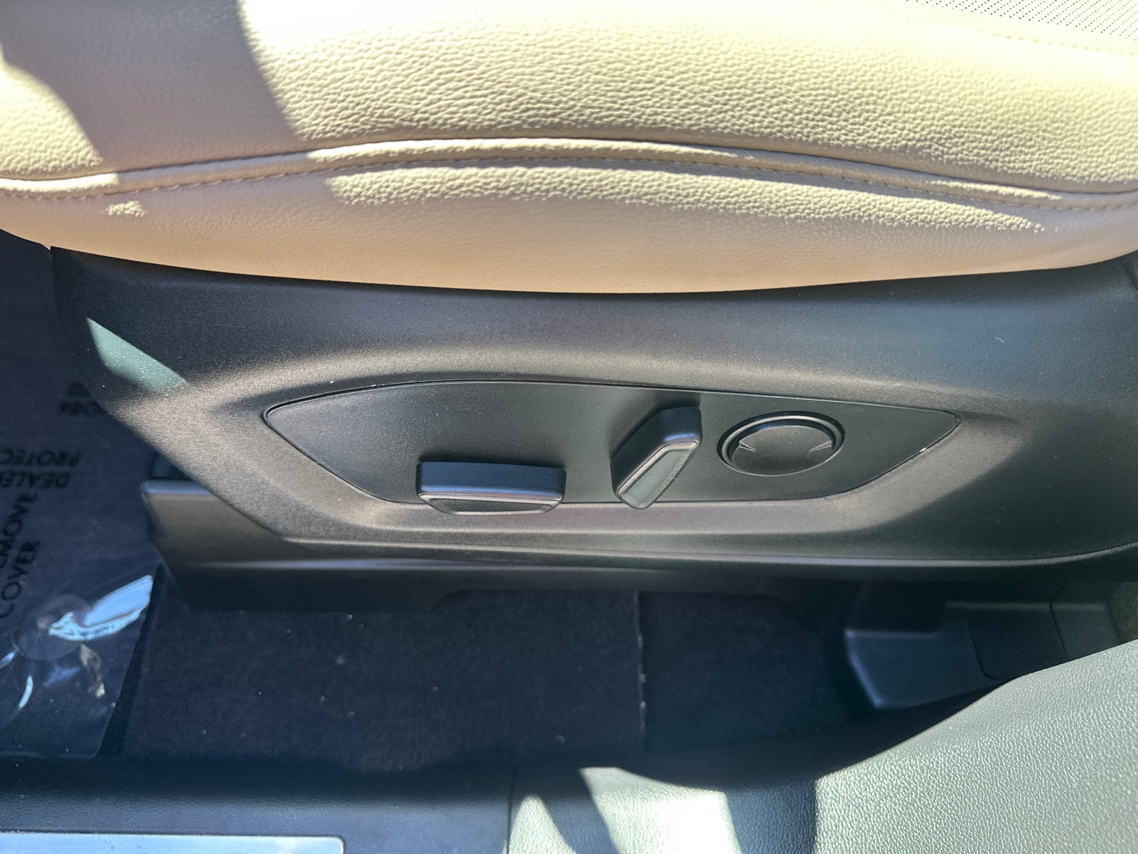 Used 2023 Ford Explorer Limited - photo 27