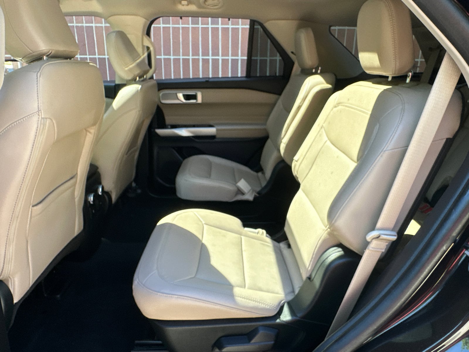 Used 2023 Ford Explorer Limited - photo 31