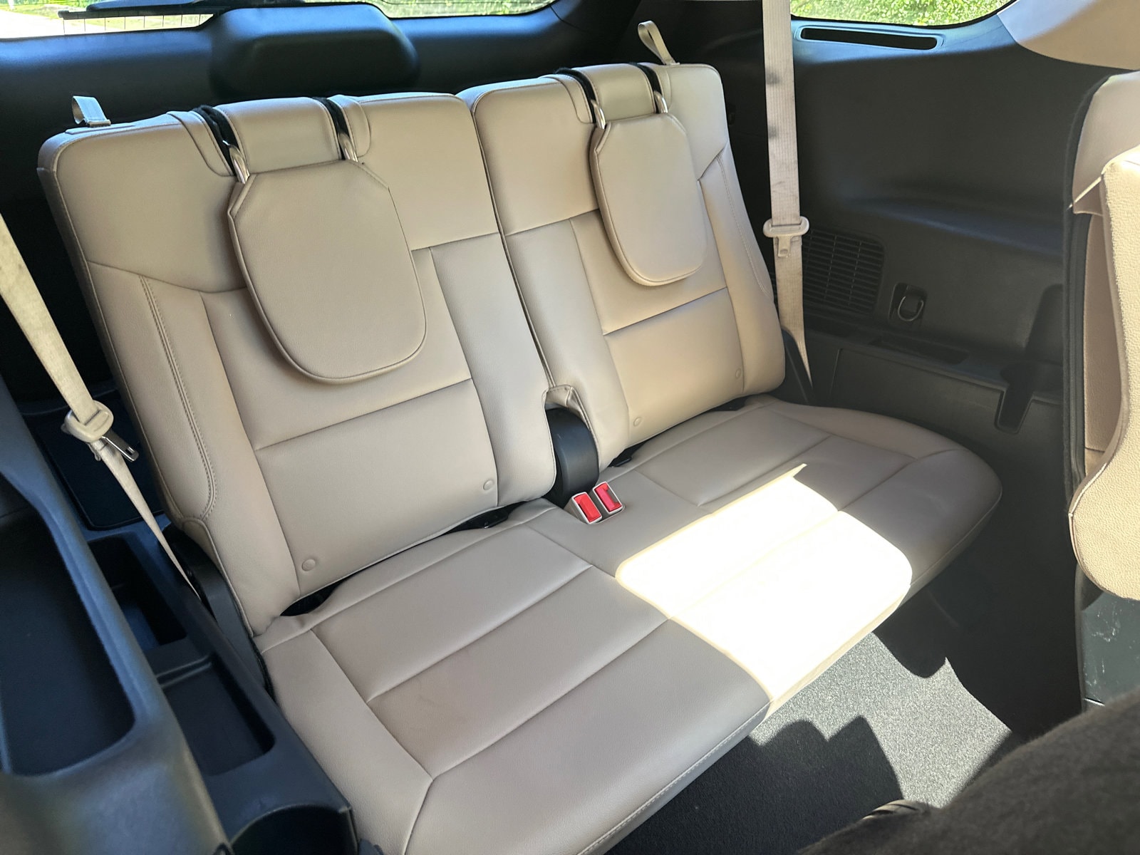Used 2023 Ford Explorer Limited - photo 34