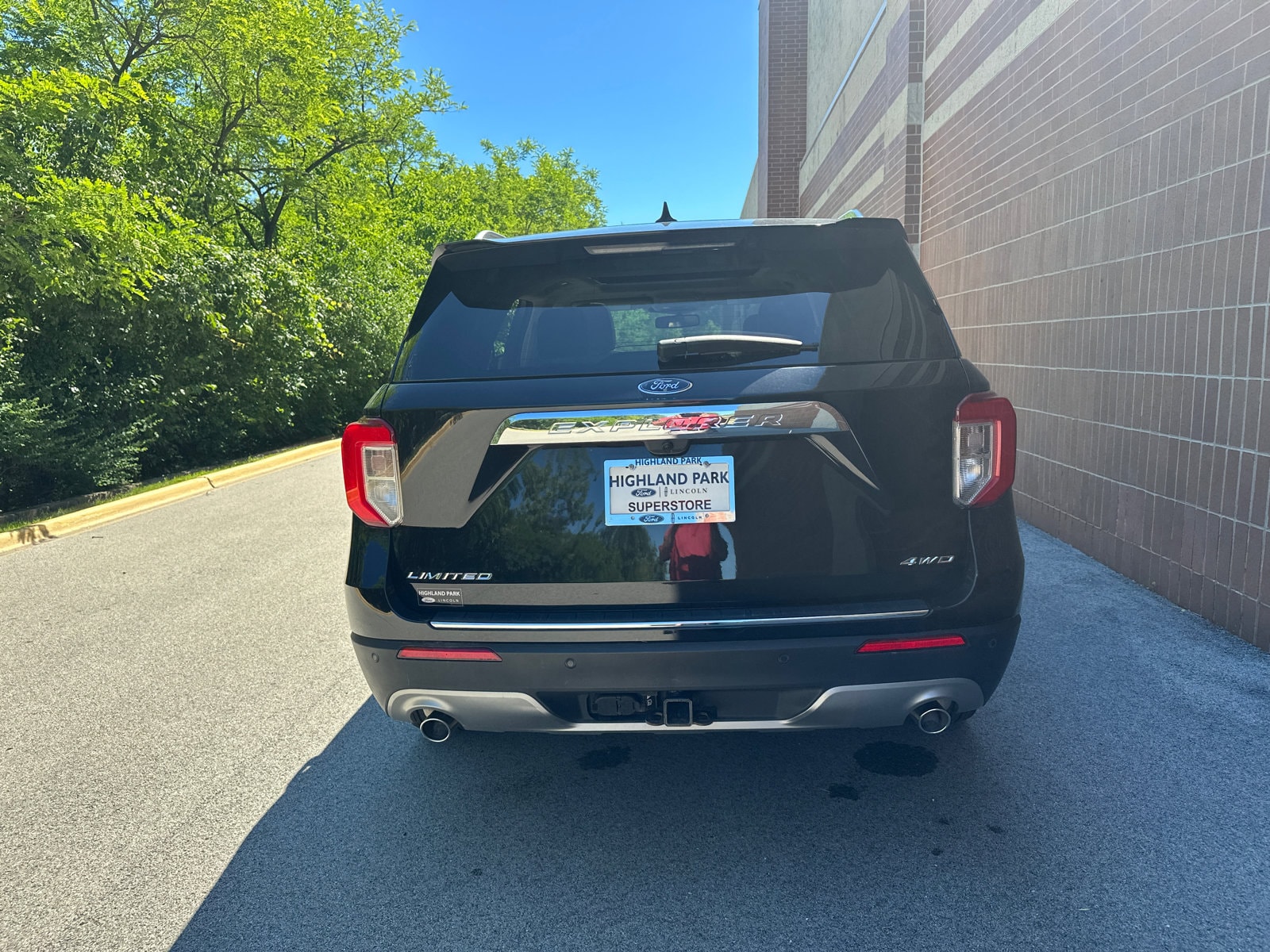 Used 2023 Ford Explorer Limited - photo 7