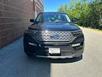 Used 2023 Ford Explorer Limited thumbnail 3