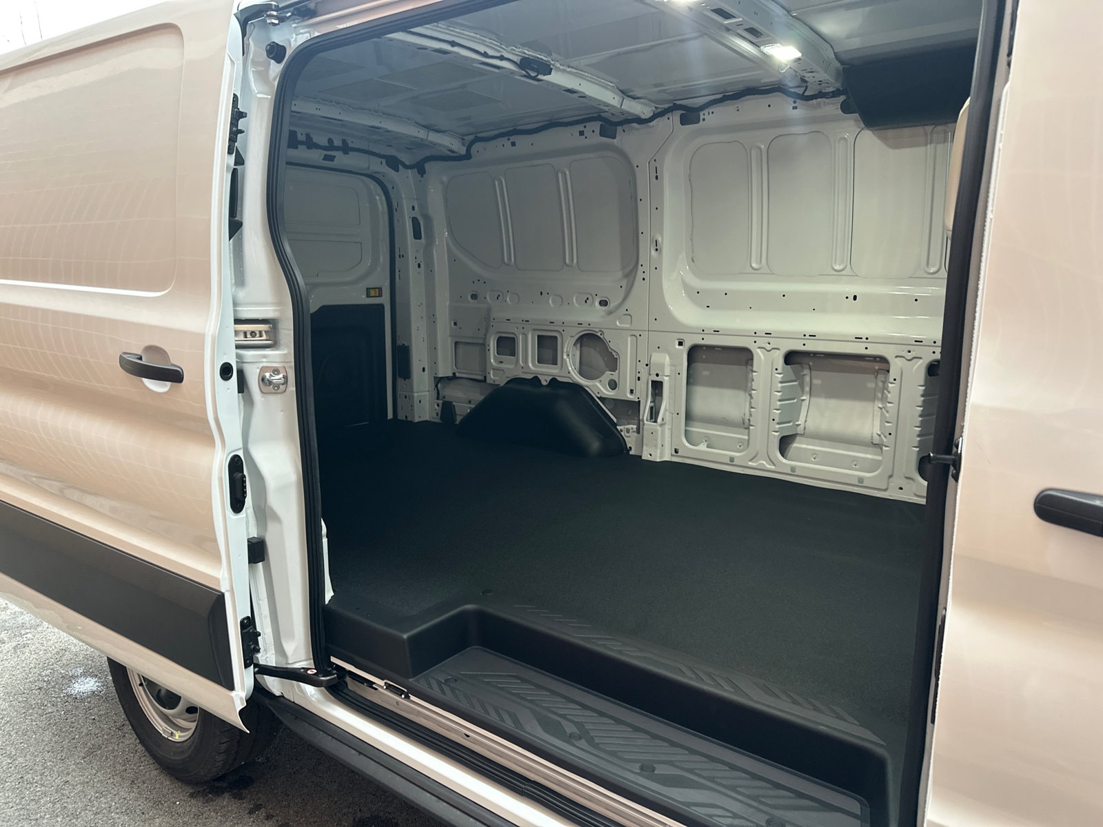 New 2026 Ford Transit 150 Low Roof Empty Cargo Van - photo 34