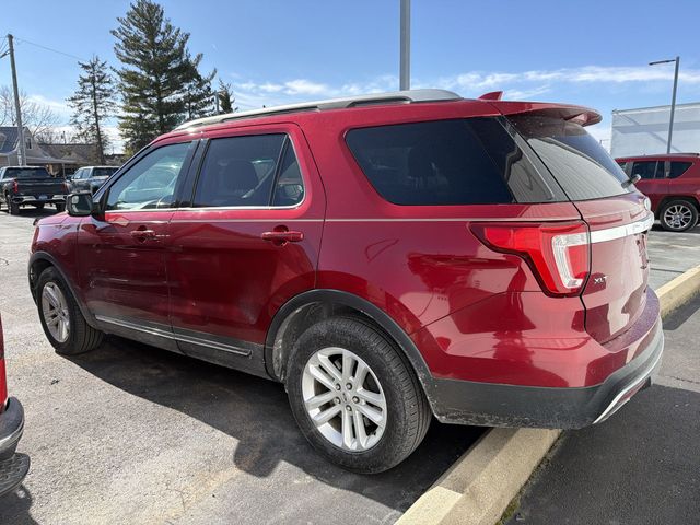 Used 2016 Ford Explorer XLT - photo 3