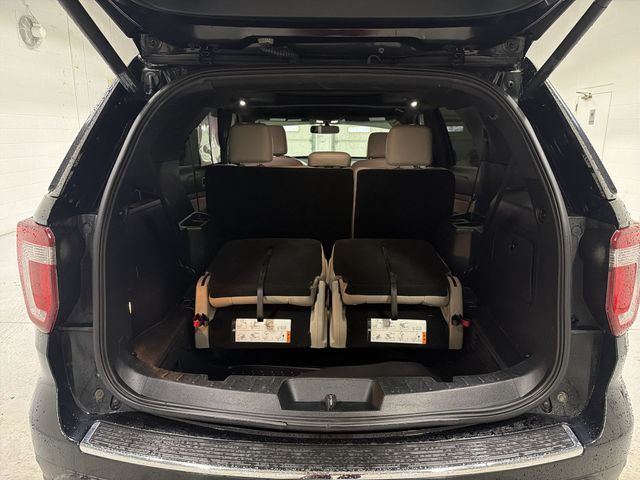 Used 2018 Ford Explorer XLT - photo 12