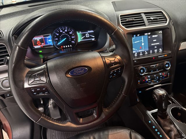 Used 2018 Ford Explorer XLT - photo 18