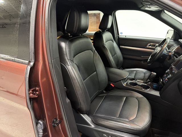 Used 2018 Ford Explorer XLT - photo 19