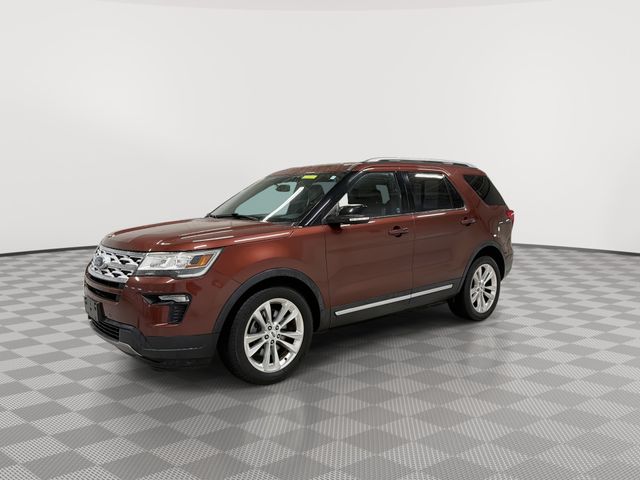 Used 2018 Ford Explorer XLT - photo 4