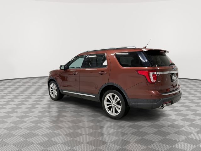 Used 2018 Ford Explorer XLT - photo 6