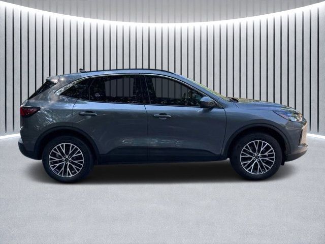 New 2024 Ford Escape Base - photo 18