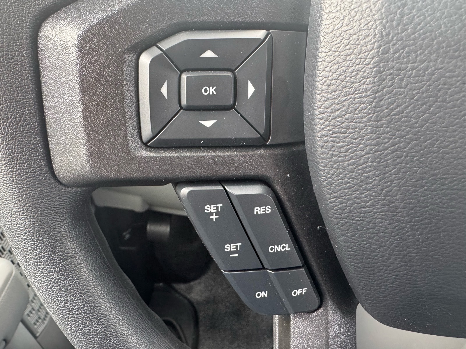 New 1996 Ford E-450 Cutaway - photo 19