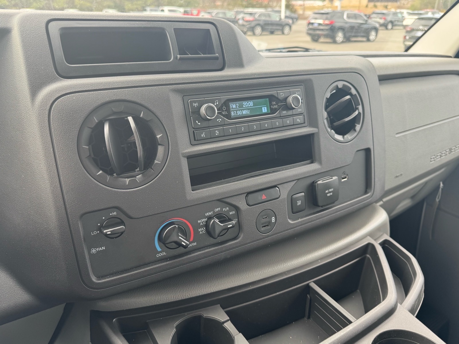 New 1996 Ford E-450 Cutaway - photo 22