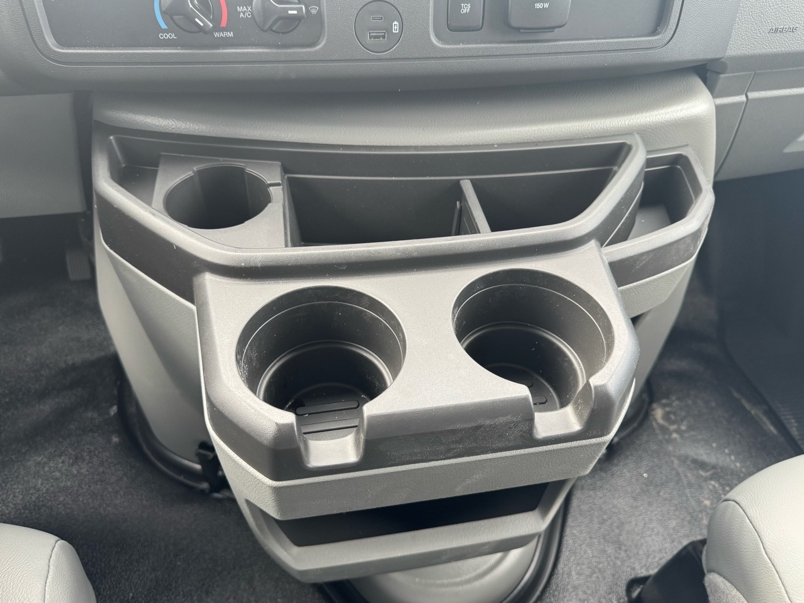 New 1996 Ford E-450 Cutaway - photo 23