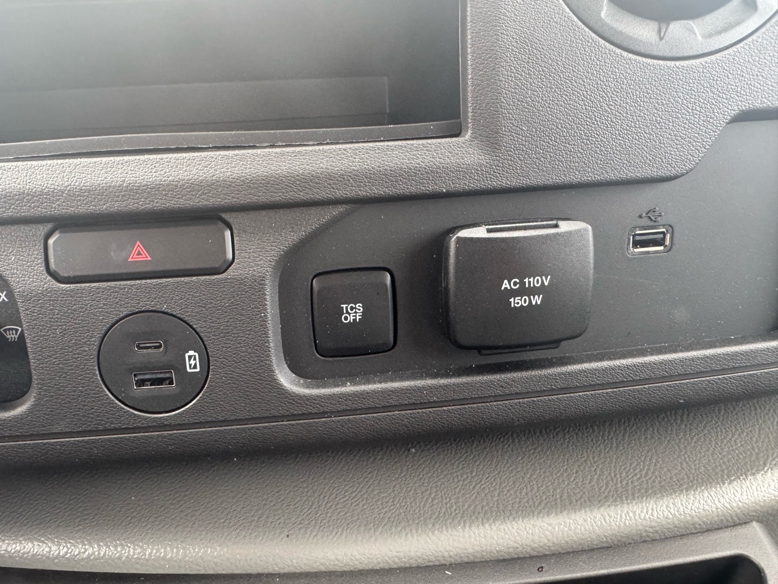 New 1996 Ford E-450 Cutaway - photo 25