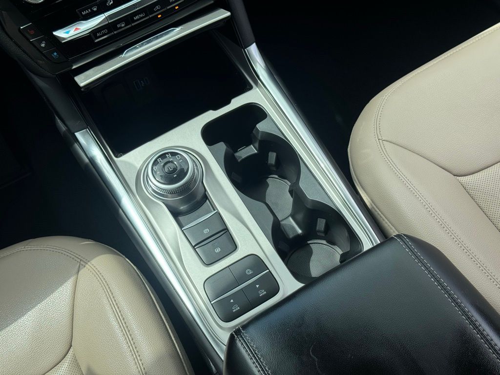 Used 2023 Ford Explorer Limited SUV - photo 16