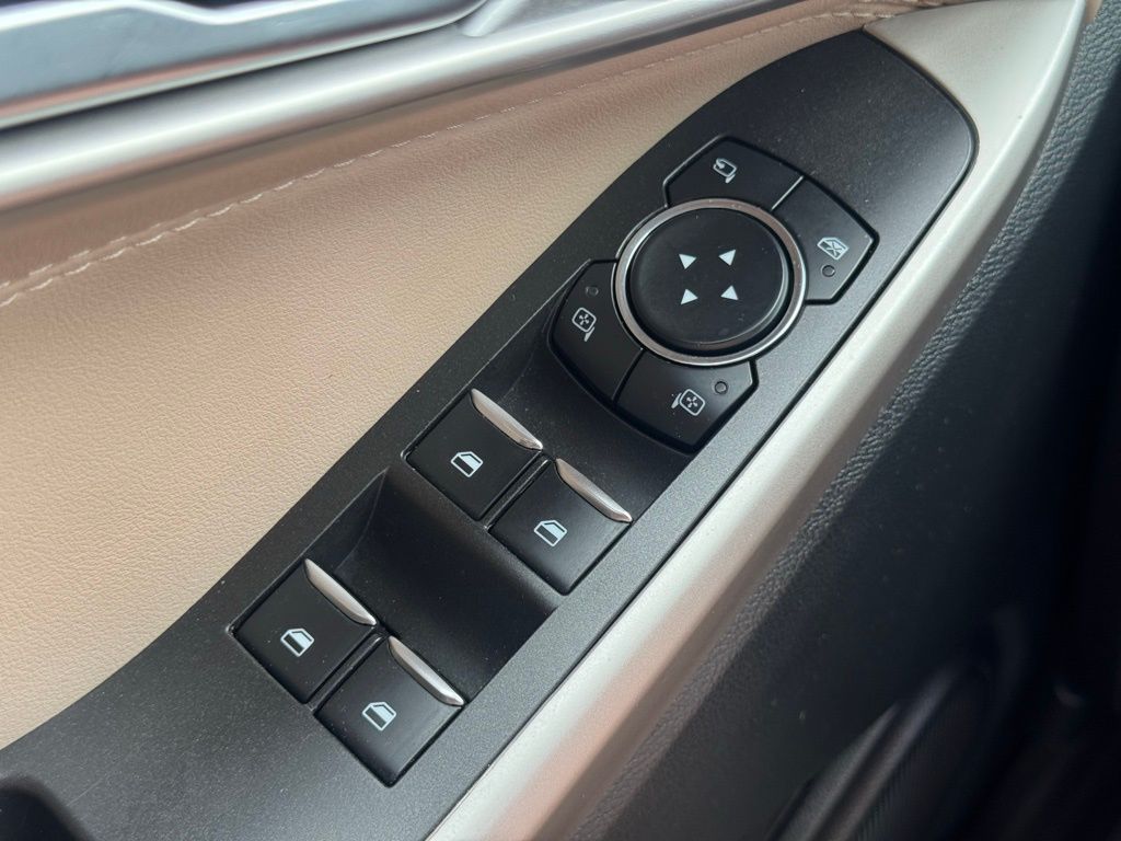 Used 2023 Ford Explorer Limited SUV - photo 21