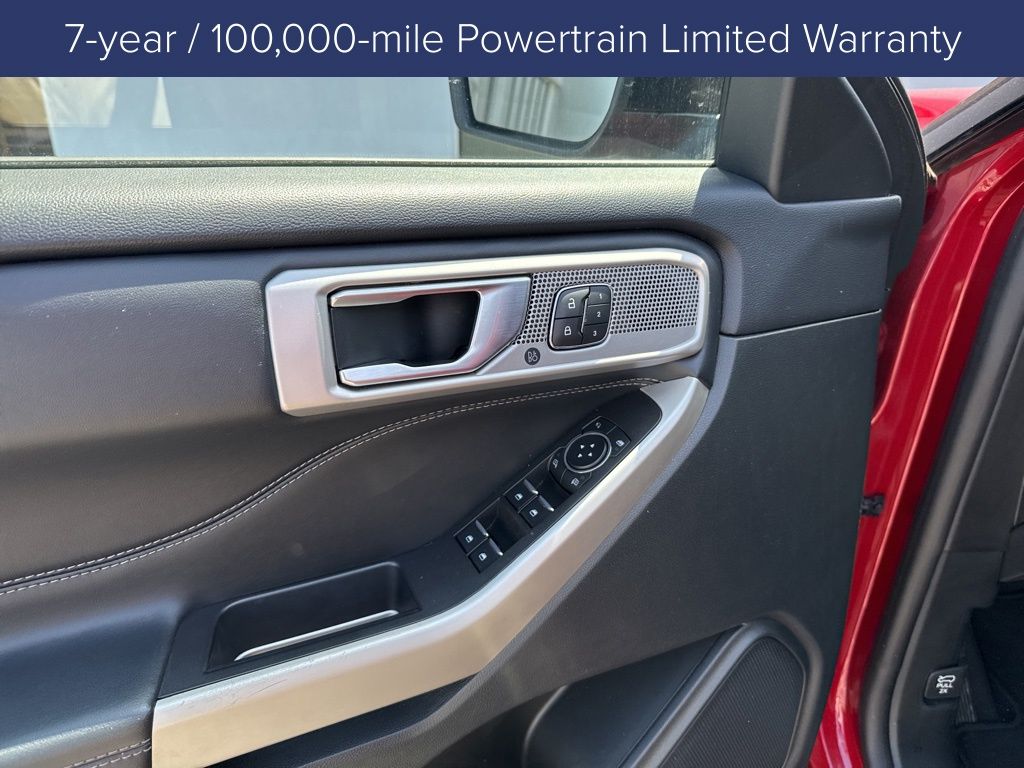 Used 2023 Ford Explorer Limited SUV - photo 11