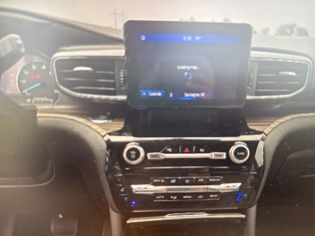 Used 2023 Ford Explorer Limited 4x4 SUV - photo 10