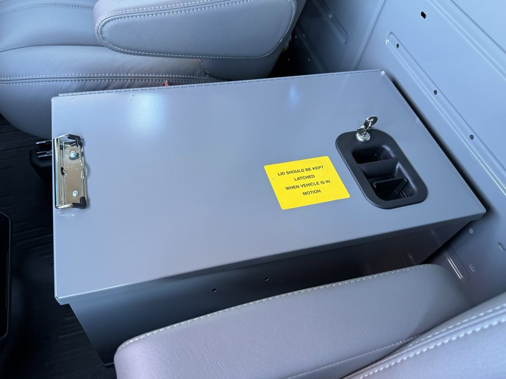 New 2024 Chevrolet Express 2500 Empty Cargo Van - photo 36