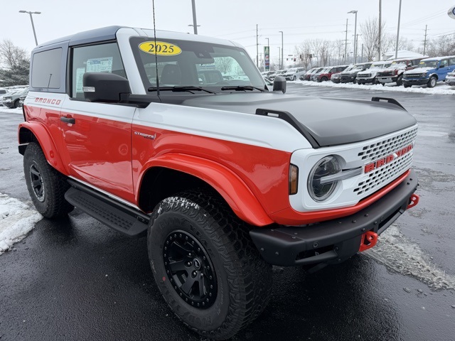New 2025 Ford Bronco - photo 4
