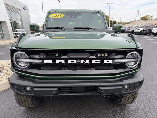 New 2025 Ford Bronco Outer Banks - photo 3